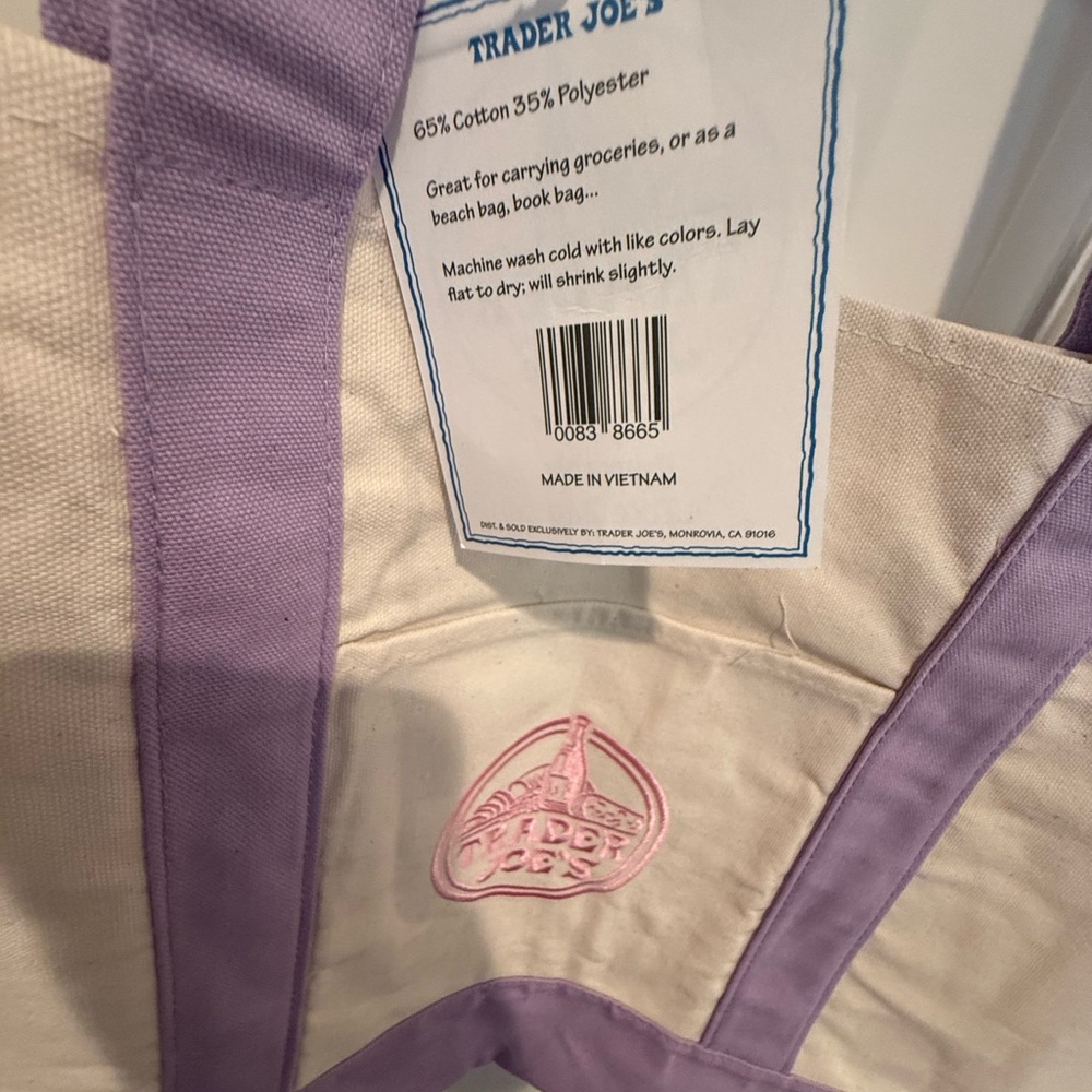 NWT Trader’s Joe’s Cream and Lavender Canvas Large Tote Bag - Picture 5 of 8
